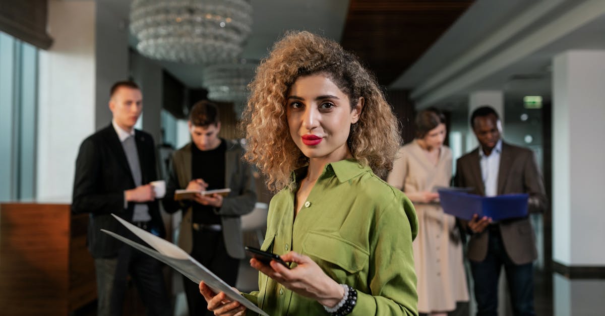 网络空间正面临着技术支持的威胁，怎样才能够彻底铲除技术支持呢？