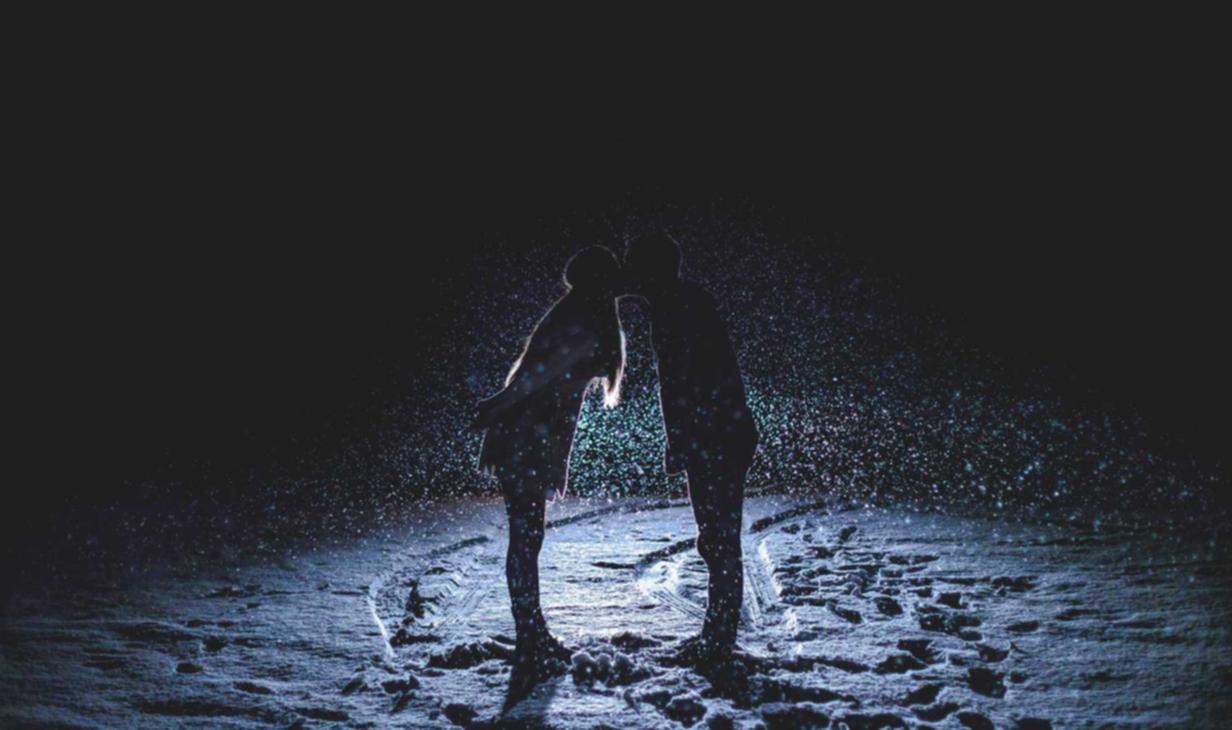 欧盟方盒万宝路葡萄爆珠：昆明林草app详情下载教程