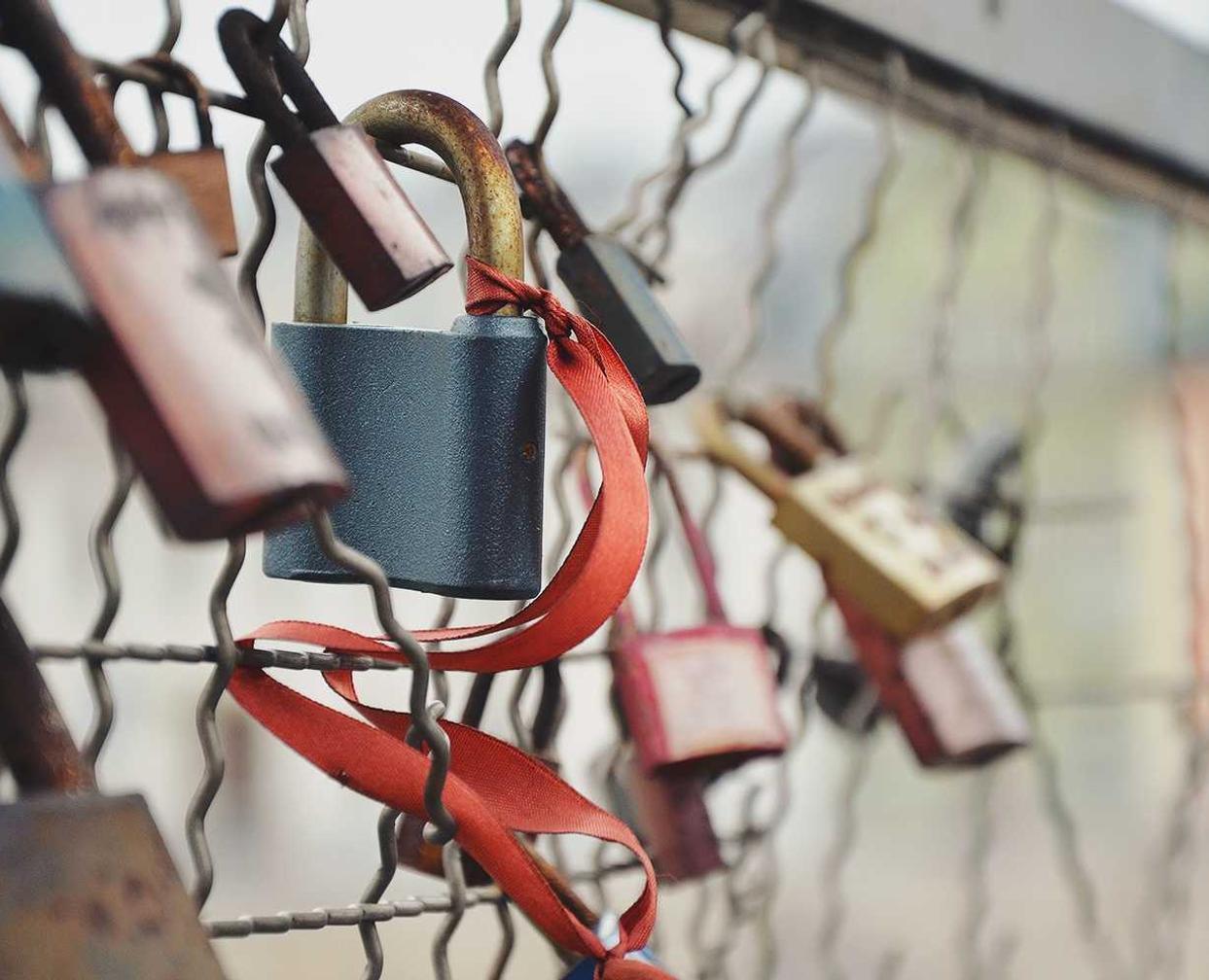 知乎实名账号：江阴商标注册代理公司